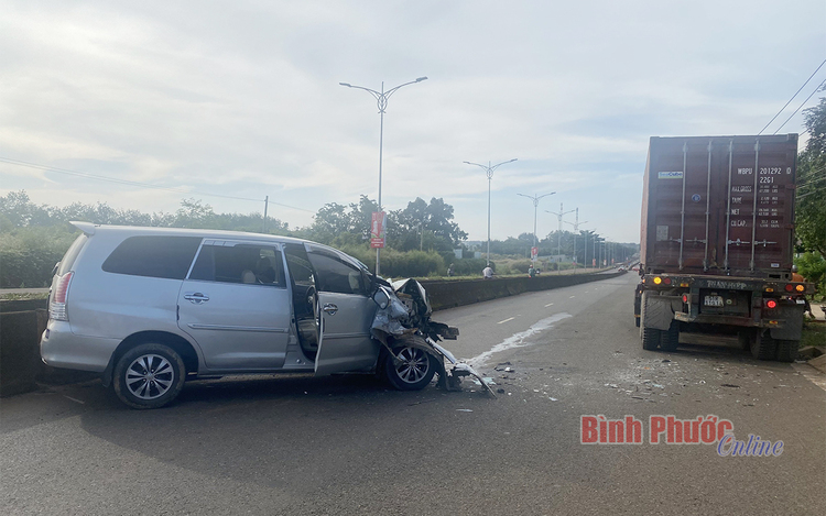 Toyota Việt Nam bán hơn 5.000 xe trong tháng 8/2025: Yaris Cross chễm chệ ngôi vương, doanh số tăng trưởng mạnh