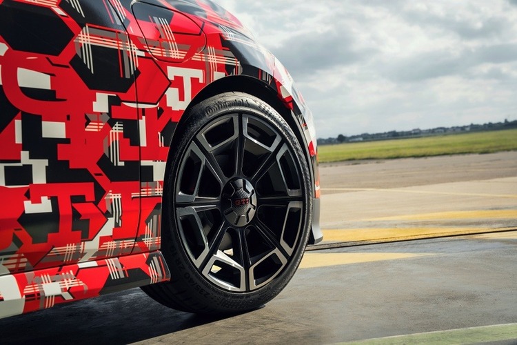 Không còn dùng con số khô khan, Volkswagen hồi sinh Polo bằng bản điện ID. Polo & GTI