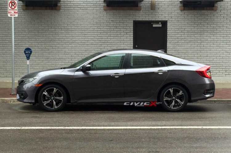 Civic 2016 lột xác hoàn toàn
