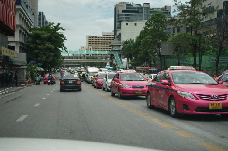 [ Tường thuật ] Caravan hè Sài Gòn - Pattaya - Bangkok của MBFC