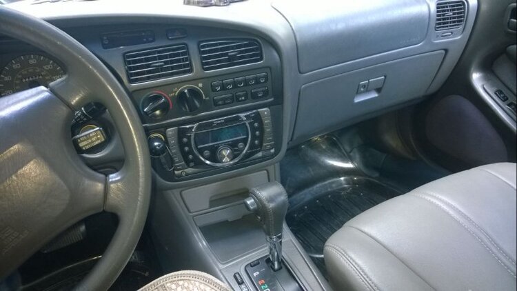 Anh em Camry 87-91 vô đây chơi Anh em Camry 87-91 vô đây chơi