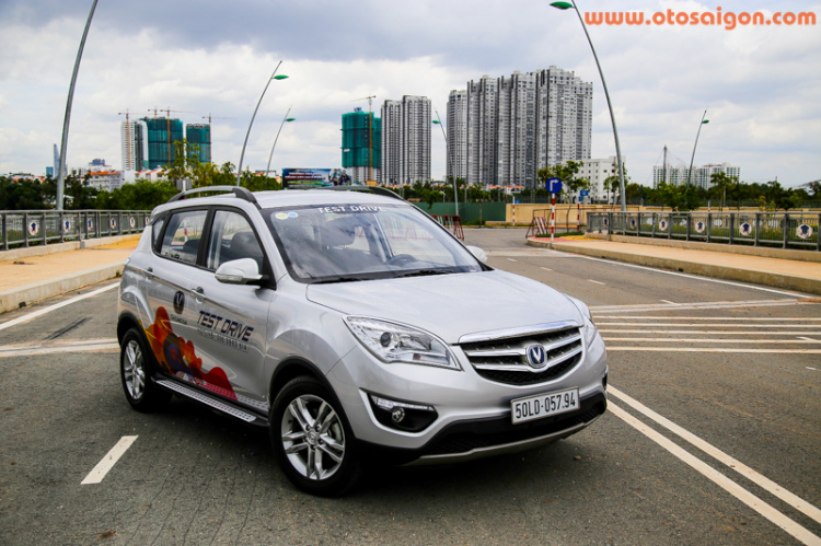 Changan CS35: Tạm ổn, nhưng giá cao Changan CS35: Tạm ổn, nhưng giá cao