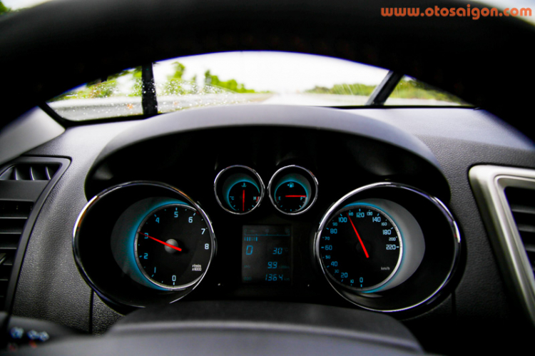 Changan CS35: Tạm ổn, nhưng giá cao Changan CS35: Tạm ổn, nhưng giá cao