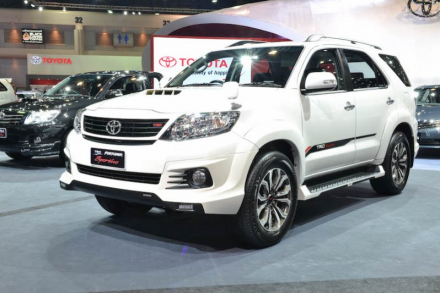 toyota-fortuner.jpg