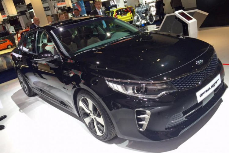 [IAA 2015] Kia Optima GT 2016: Đẹp, cứng cáp và mạnh mẽ hơn