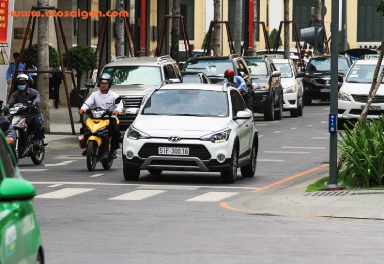 Hyundai i20 Active: có đáng mua ?