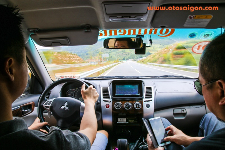 Cùng Mitsubishi Pajero Sport chinh phục cung đường đến Tây Tạng và núi Everest Cùng Mitsubishi Pajero Sport chinh phục cung đường đến Tây Tạng và núi Everest