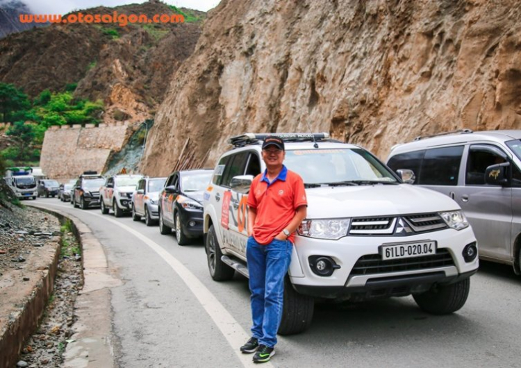 Cùng Mitsubishi Pajero Sport chinh phục cung đường đến Tây Tạng và núi Everest Cùng Mitsubishi Pajero Sport chinh phục cung đường đến Tây Tạng và núi Everest