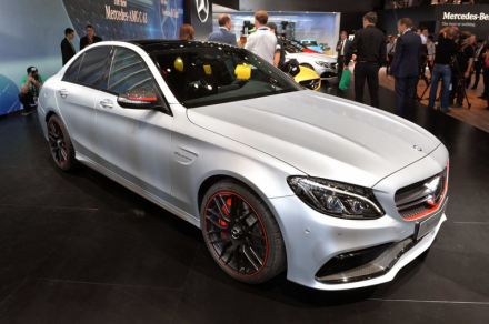 01-2016-mercedes-amg-c63-paris-1.jpg