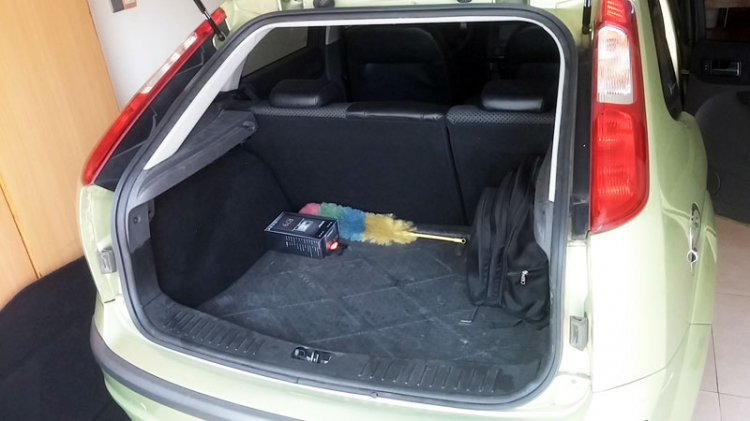 Tại sao ở Việt Nam lại chuộng hatchback hơn sedan ? Tại sao ở Việt Nam lại chuộng hatchback hơn sedan ?