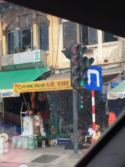 Em bị thổi láo hầm Thủ Thiêm Em bị thổi láo hầm Thủ Thiêm