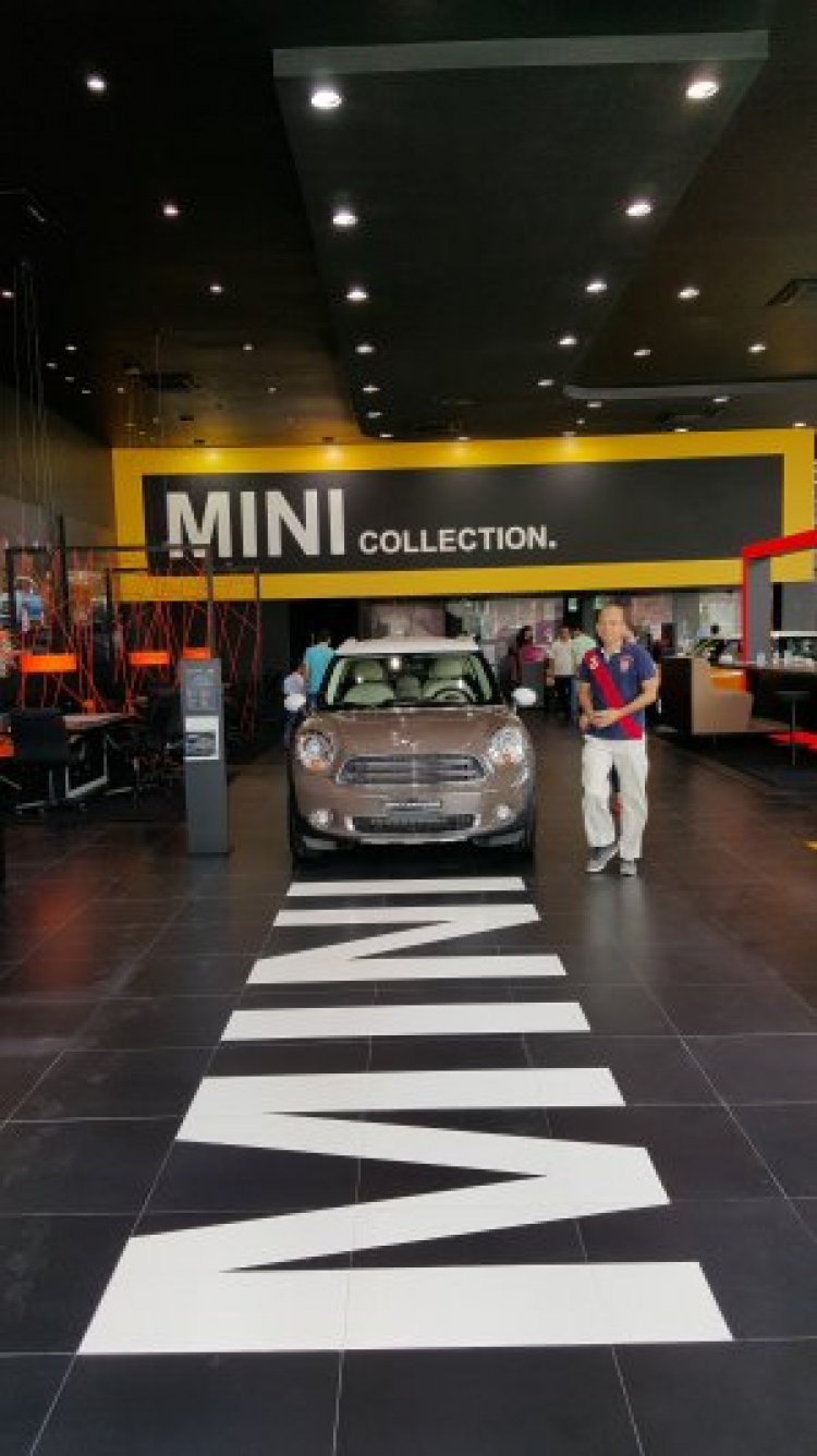Mini Sài gòn thân mời anh chị em BFC off cafe tìm hiểu và thử xe Mini Sài gòn thân mời anh chị em BFC off cafe tìm hiểu và thử xe