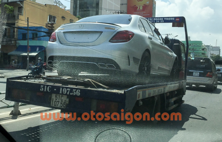 Mercedes-AMG C63S Edition 1 xuất hiện tại Việt Nam