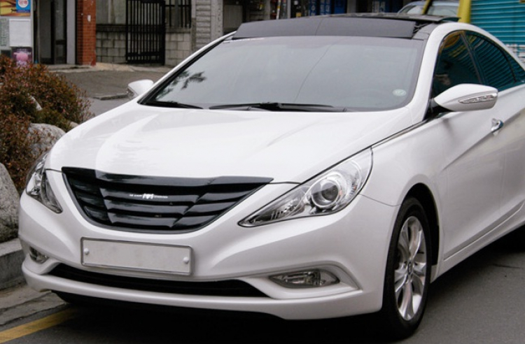 Giúp em động cơ Hyundai Sonata bị rung khi vòng tua dưới 1.000