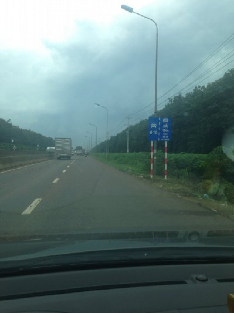 Xe con được chạy 2 lane ở Long Khánh sau khi ra khỏi cao tốc LT-DG