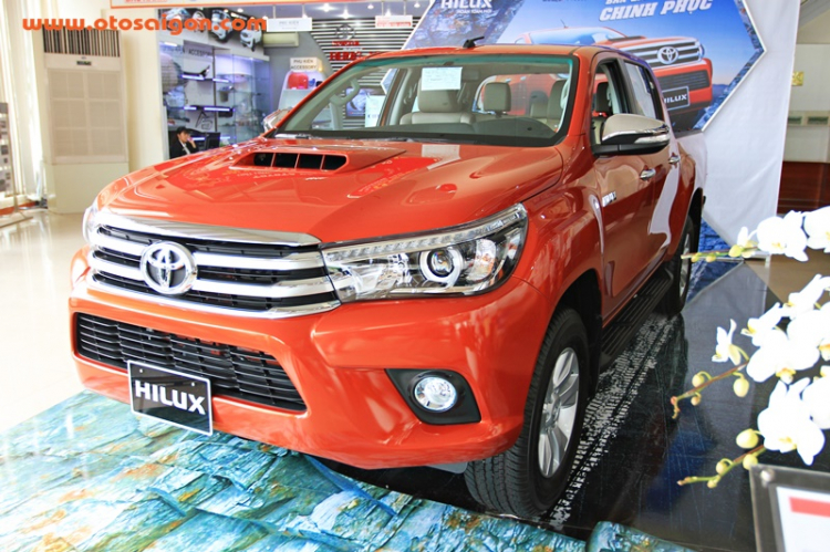 Toyota Hilux mới chính thức ra mắt tại Việt Nam