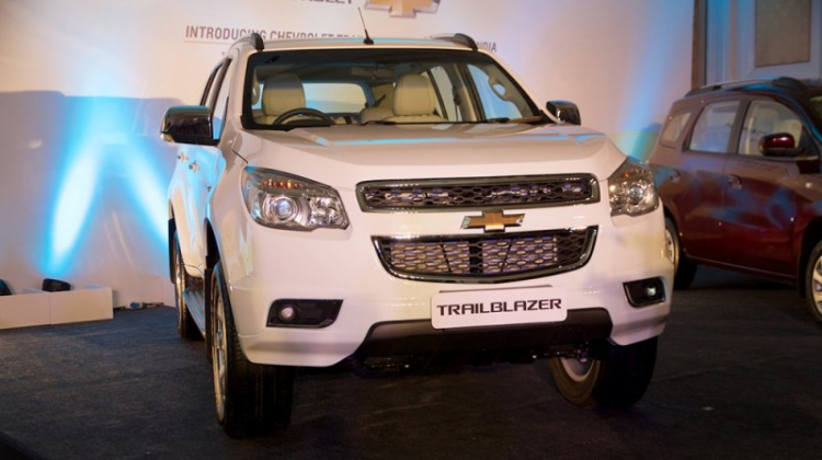 Xe Chevrolet captiva 2015