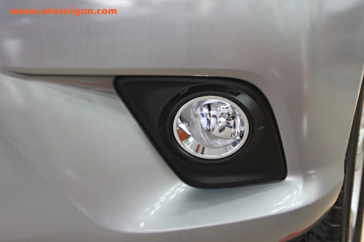Chi tiết Toyota Hilux 2015 tại Việt Nam Chi tiết Toyota Hilux 2015 tại Việt Nam