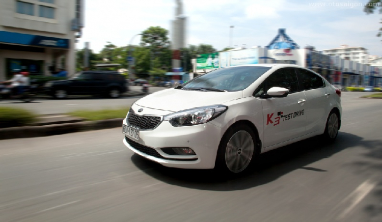 Xếp hạng xe hạng C tháng 09/2015 tại Việt Nam