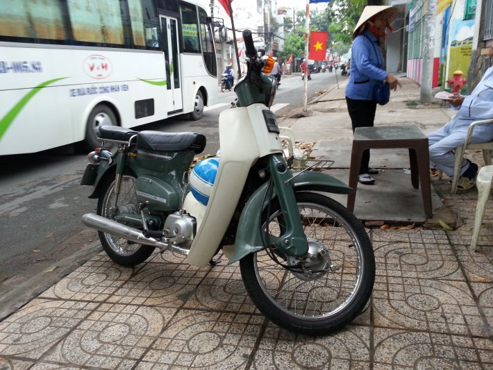 Anh em Camry 87-91 vô đây chơi Anh em Camry 87-91 vô đây chơi