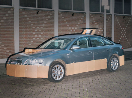 cardboard-upgrade-cars-super-max-siedentopf-1.jpg