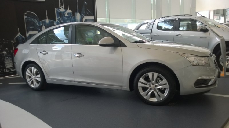 Mazda 3 hay Kia K3