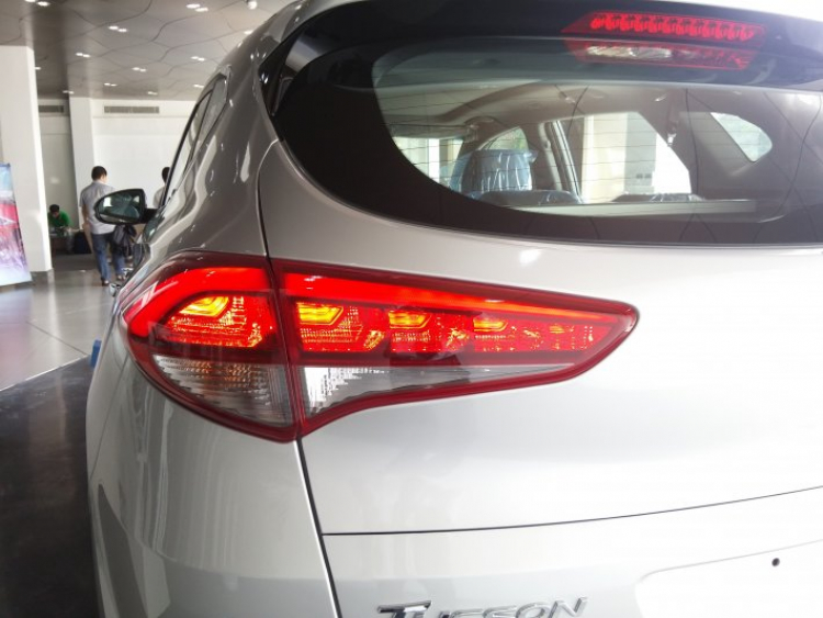 Cần thông tin và báo giá Hyundai Tucson 2016 Cần thông tin và báo giá Hyundai Tucson 2016