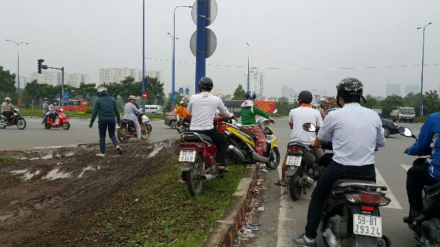 Đồng Văn Cống hướng về Thủ Thiêm Đồng Văn Cống hướng về Thủ Thiêm
