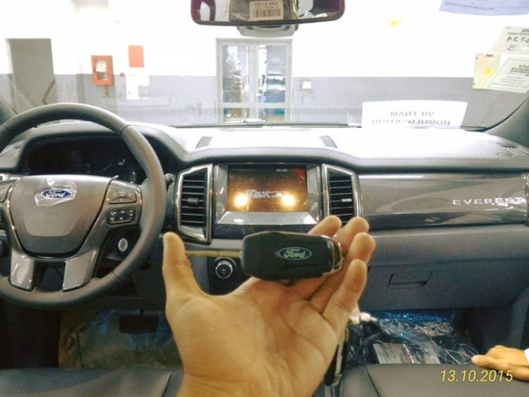 Ford Everest 2016 đã có mặt tại đại lý chờ ngày ra mắt Ford Everest 2016 đã có mặt tại đại lý chờ ngày ra mắt