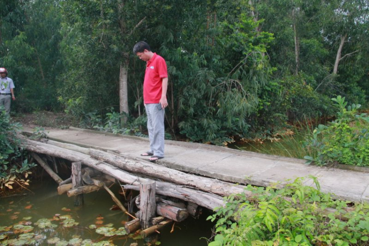 Khởi động chương trình xây cầu từ thiện thứ 2 của FFC trong năm 2015 Khởi động chương trình xây cầu từ thiện thứ 2 của FFC trong năm 2015