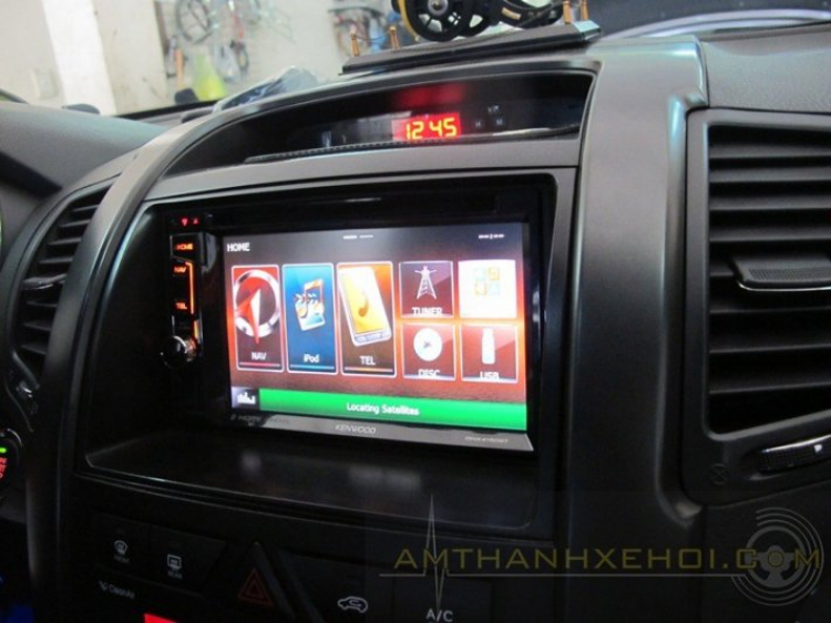 Xem video trên đầu DVD xe Kia Sorento 12 Xem video trên đầu DVD xe Kia Sorento 12
