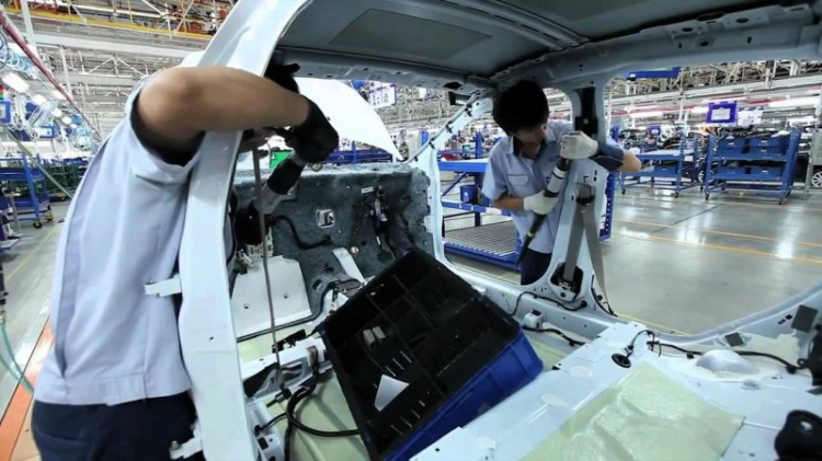 Thái Lan cắt giảm chỉ tiêu sản xuất xe