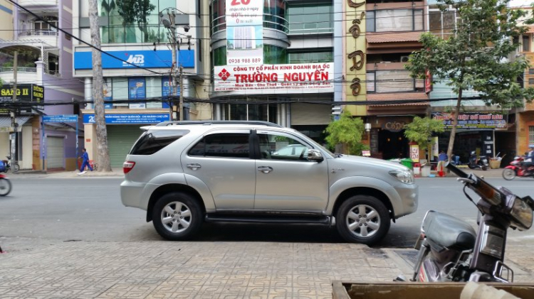 Đánh giá xe Toyota Fortuner 2009 đã đi 135.000 km từ thành viên Otosaigon