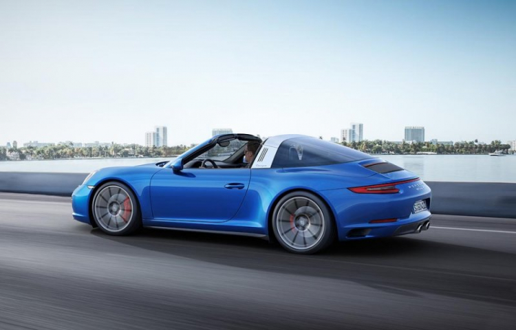 Porsche 911 mới giá từ 6,7 tỷ đồng tại Việt Nam