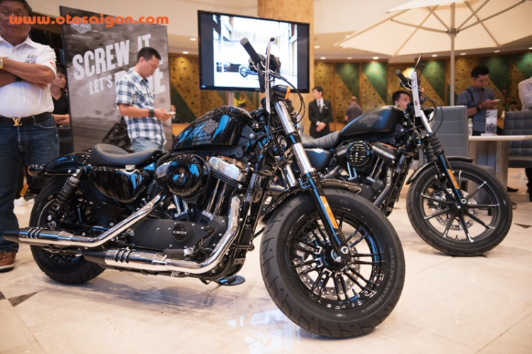 Harley-Davidson ra mắt loạt xe mô-tô phiên bản 2016 tại Sài Gòn