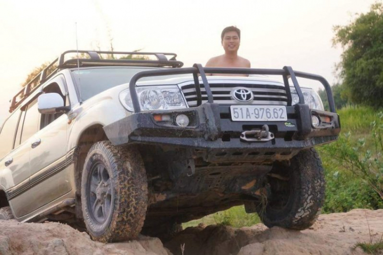 LAND CRUISER  FRIENDCLUB (LFC) "Where there were NO ROADS, there was LAND CRUISER"