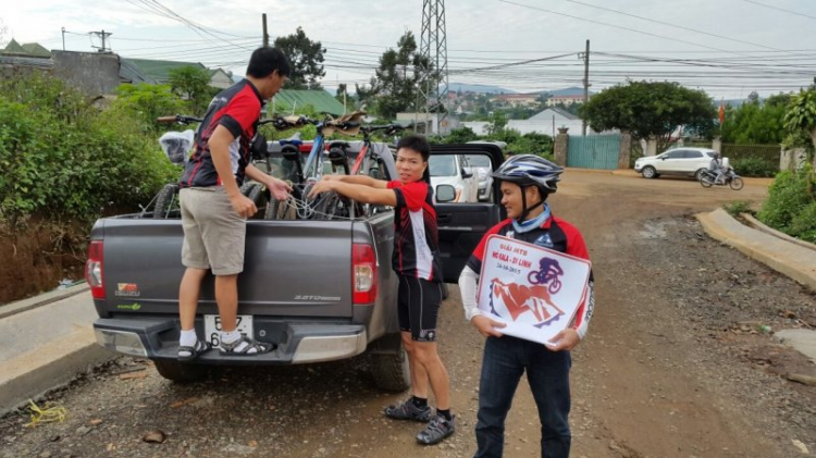 LAND CRUISER  FRIENDCLUB (LFC) "Where there were NO ROADS, there was LAND CRUISER"