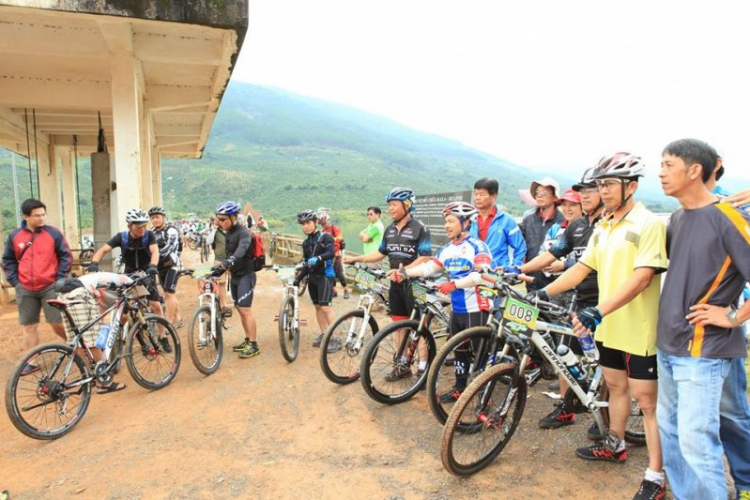 Giải đua xe đạp MTB - Khám Phá Di Linh
