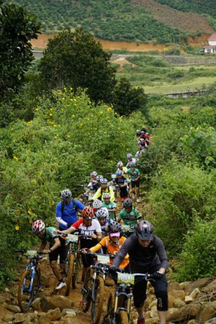 Giải đua xe đạp MTB - Khám Phá Di Linh