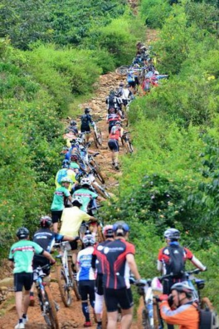 Giải đua xe đạp MTB - Khám Phá Di Linh