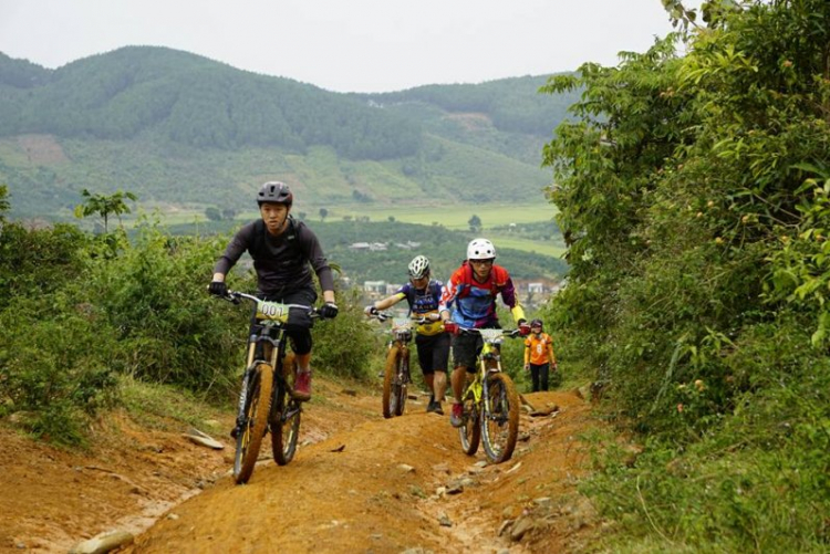 Giải đua xe đạp MTB - Khám Phá Di Linh