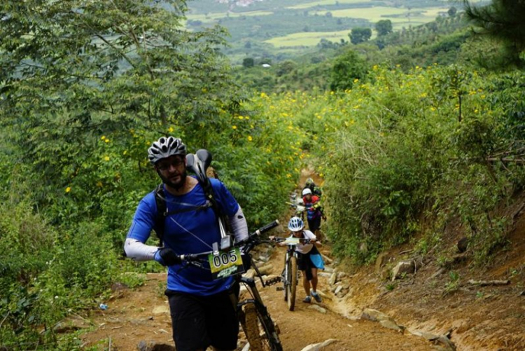 Giải đua xe đạp MTB - Khám Phá Di Linh