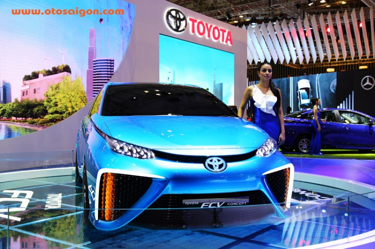 [VMS 2015] Gian trưng bày của Toyota có gì đặc biệt ?