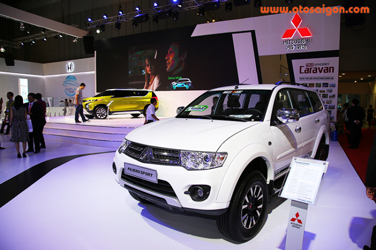 [VMS 2015] Mitsubishi "khoe" dàn xe tiết kiệm nhiên liệu tại triển lãm