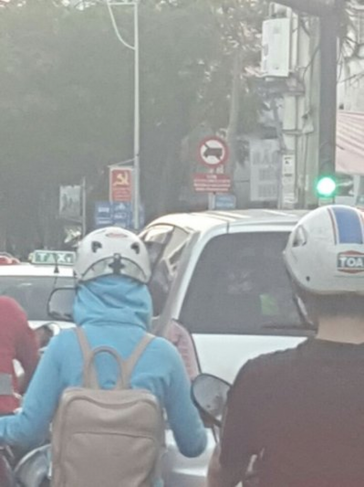 Biển báo đuổi hình bắt chử