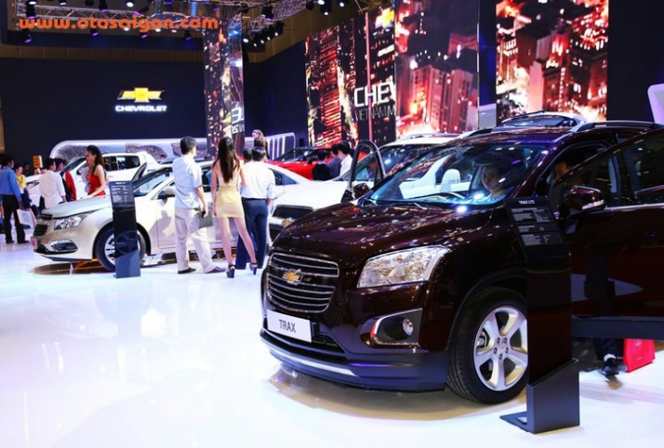 [VMS 2015] Chevrolet mang xe hiệu năng cao Corvette và các mẫu xe mới ra mắt khách hàng Việt