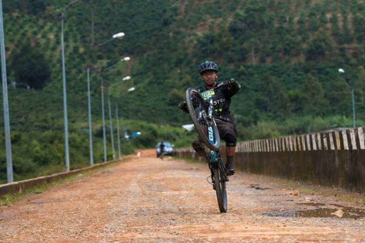 Giải đua xe đạp MTB - Khám Phá Di Linh