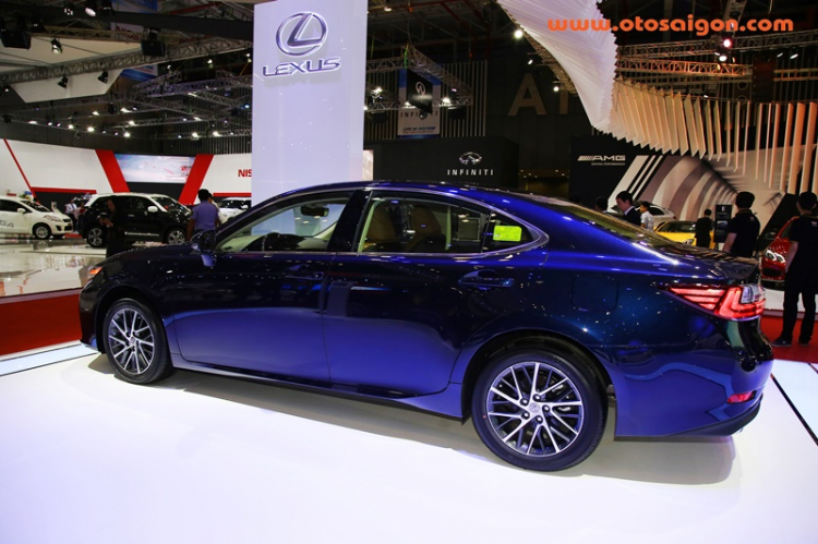 [VMS 2015] Vẻ đẹp Lexus ES350