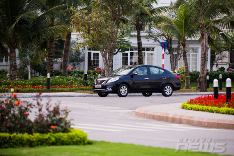 Tư vấn mua xe nissan sunny XV 2015