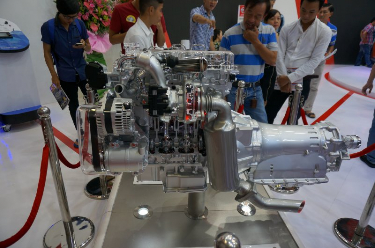 Vietnam Motorshow 2015: "Đại hội" bán xe với 2.500 chiếc được bán ra